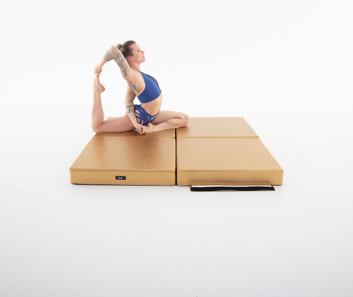 Lupit Mat Premium Square Gold 12cm